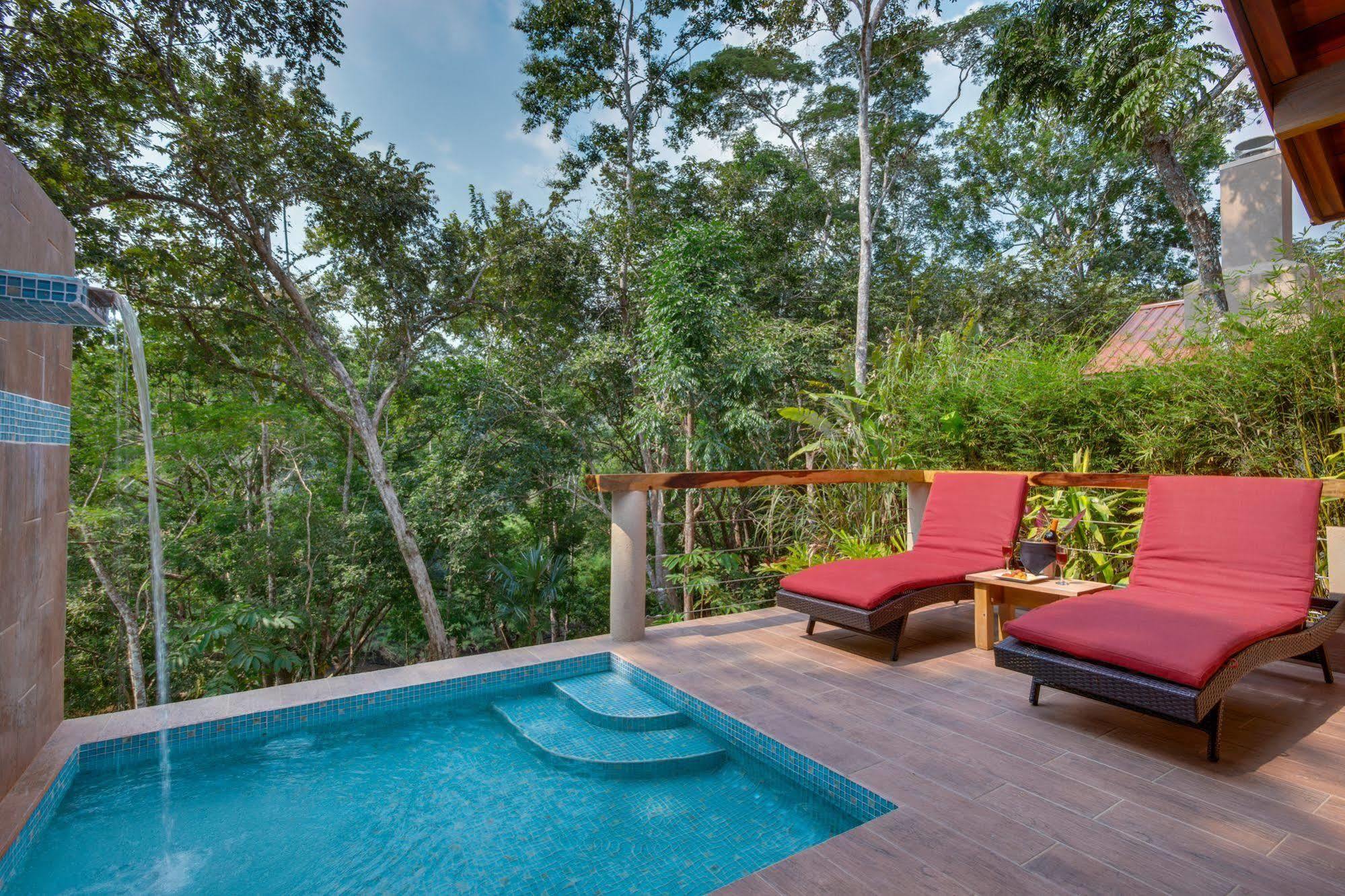 Mystic River Resort San Ignacio Esterno foto