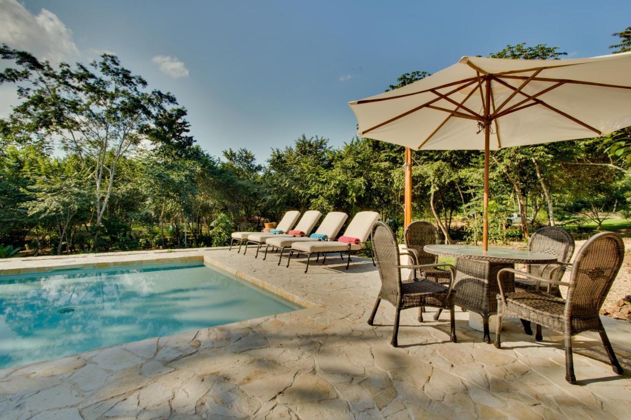 Mystic River Resort San Ignacio Esterno foto